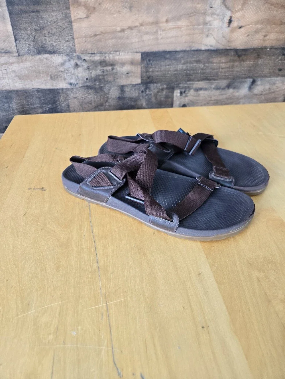 Chaco Lowdown Men’s Sandals Brown Adjustable Strap Outdoor Sandals Size 12